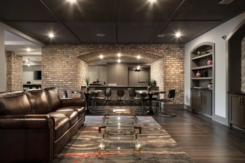 Reluxme| SouthPark 1BR Condo w/ Prm Amenities