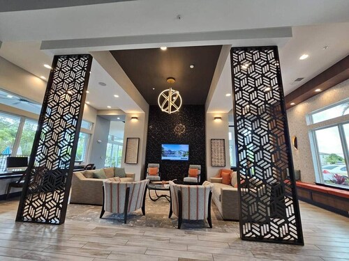 Upscale Stay by Airport & St. Johns River