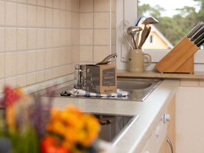 Refrigerador, microondas, lavavajillas y tostadora 