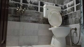 Shower, towels, soap, shampoo