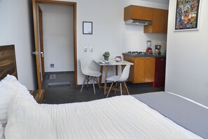 1 soverom, strykejern/-brett, wi-fi og sengetøy