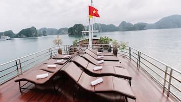 Sundeck