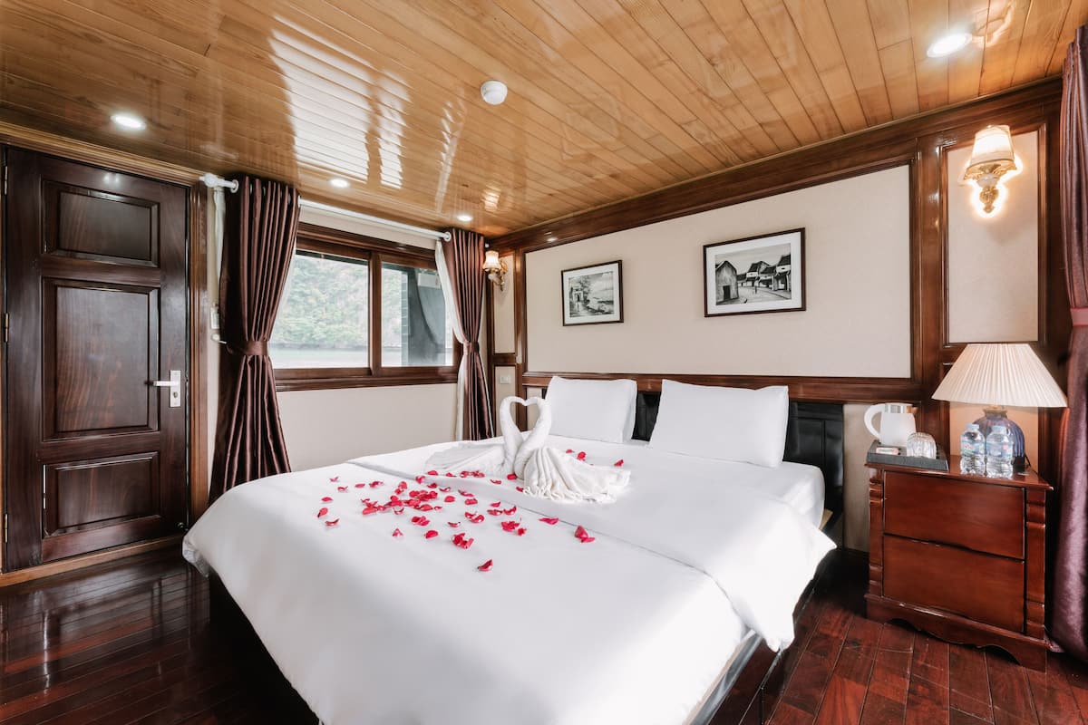 Camera Luxury con letto matrimoniale o 2 letti singoli, balcone | Biancheria da letto di alta qualità, con stile personalizzato