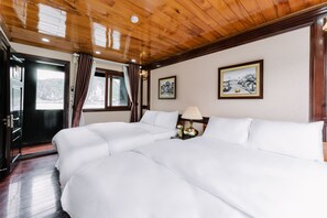 Deluxe Quadruple Room, Non Smoking | Premium bedding, individually decorated, individually furnished, desk - Daiichi Boutique Cruise (Hai Phong)