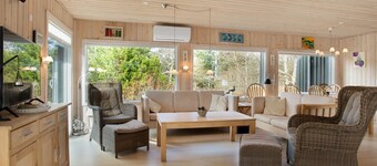 "Dwerg" - 500m from the sea by Interhome