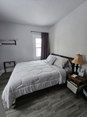 2 chambres, lit parapluie, Wi-Fi gratuit, draps fournis