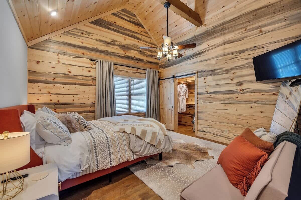 2 soverom, strykejern/-brett, wi-fi og sengetøy