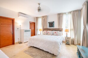 3 habitaciones y caja de seguridad en la habitación 