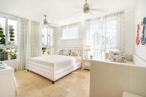 3 bedrooms, in-room safe, iron/ironing board, free WiFi