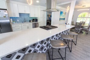 Uklassifisert bilde, 3 av 49, knapp