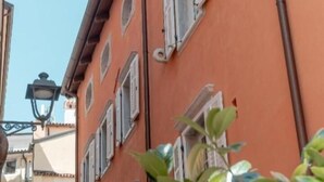 Front of property - Tergestroom  (Trieste)