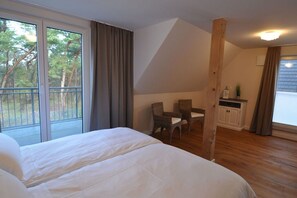 4 camere, ferro/asse da stiro