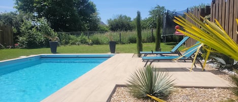 Outdoor pool, a heated pool