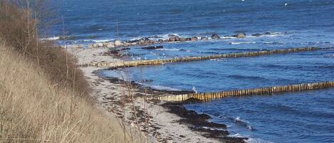 Beach nearby, sun loungers