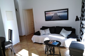 Smart TV, DVD player