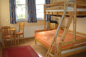 2 bedrooms, travel crib