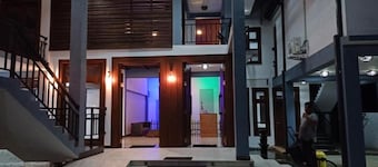 Pinnacle Villa 度假村