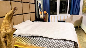 Dormitorio compartido empresarial | Área de sala de estar