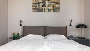 4 chambres, fer et planche à repasser, accès au Wi-Fi (inclus)