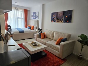 Deluxe Studio | Living area - Lux Suites Havana Studio Apartments (Nairobi)