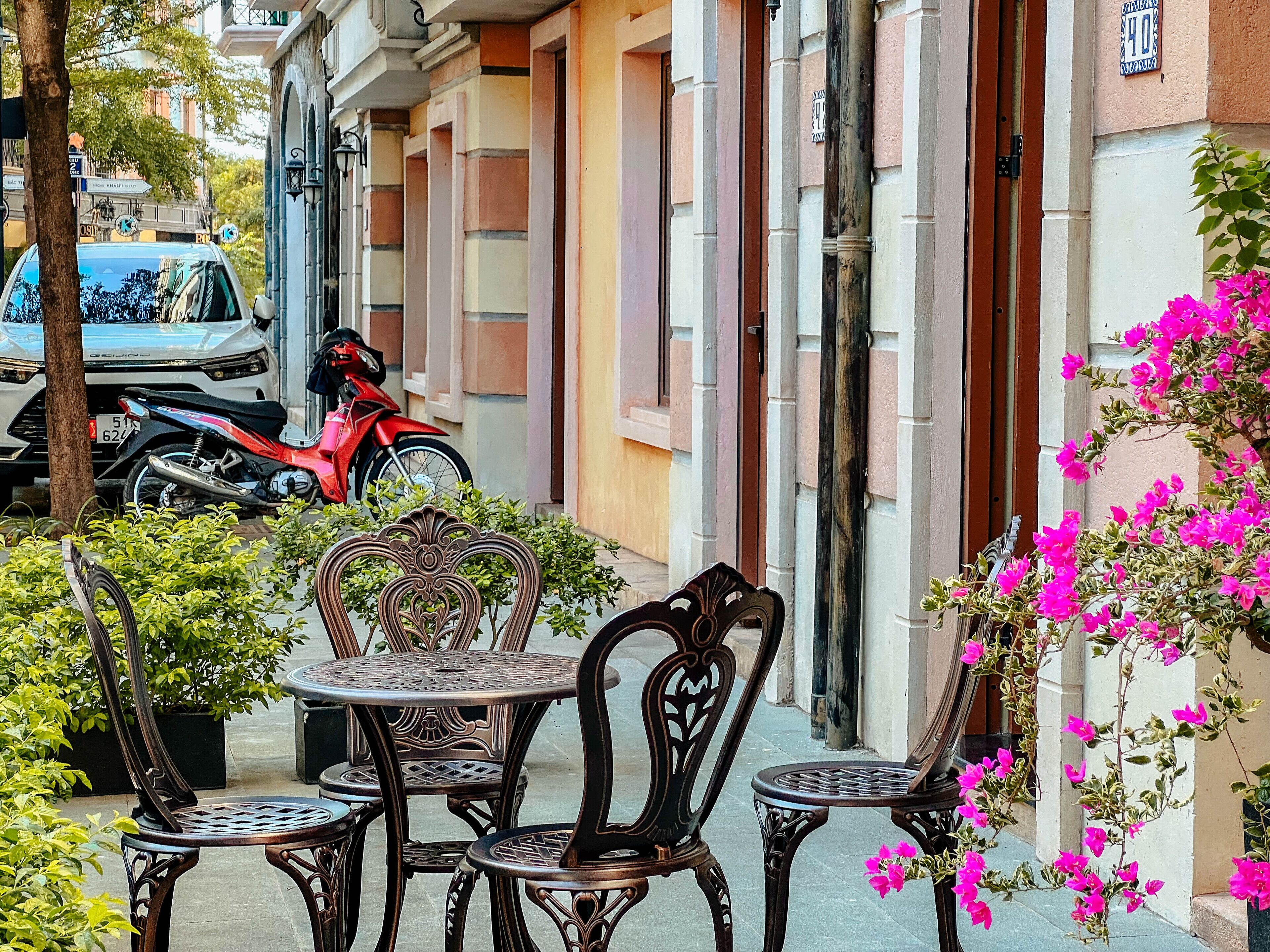 Desayuno con opciones de la cocina local diario (VND 150000 por persona)