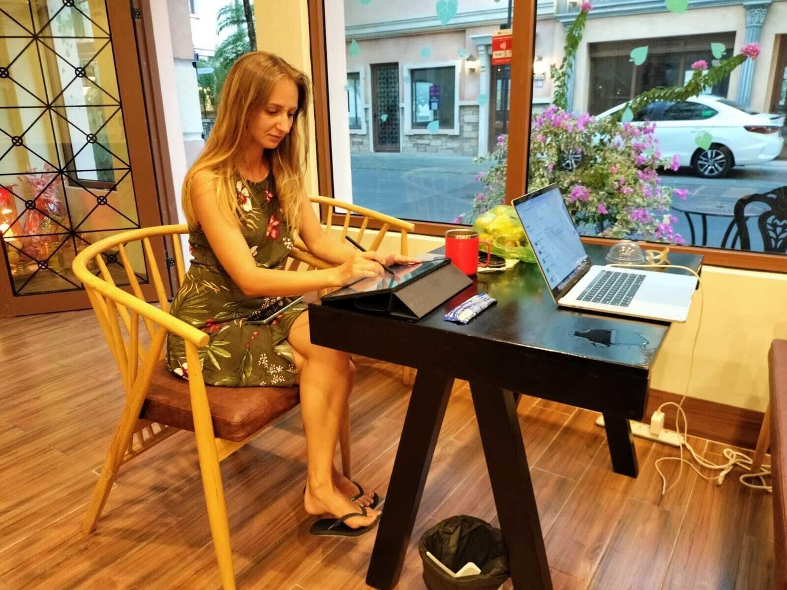 Photo - Sea Sunset Hotel Phu Quoc - Welcome to a mixing world of friends