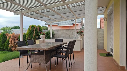 Modern cozy house Bratislava - Pet friendly