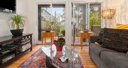 1BD Gem with Unparalleled Charm