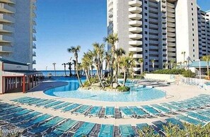 Pool - Blue Waters 803–Gulf Views–Sleeps 8 (Panama City Beach)