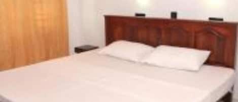 7 habitaciones, wifi y ropa de cama