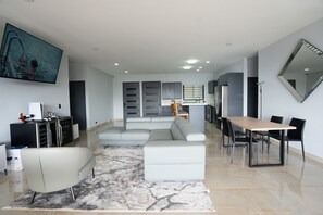 Smart TV, video games, table tennis