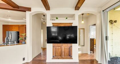 Mediterranean Style Modern House - 5 mins From Airport & Downtown