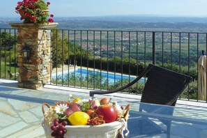Pool - Estate in Monte Serra with Panoramic Views (Pisa)