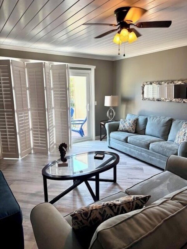 TV - Ocean view Townhouse 2 BR 2.5 BA (St. Augustine)