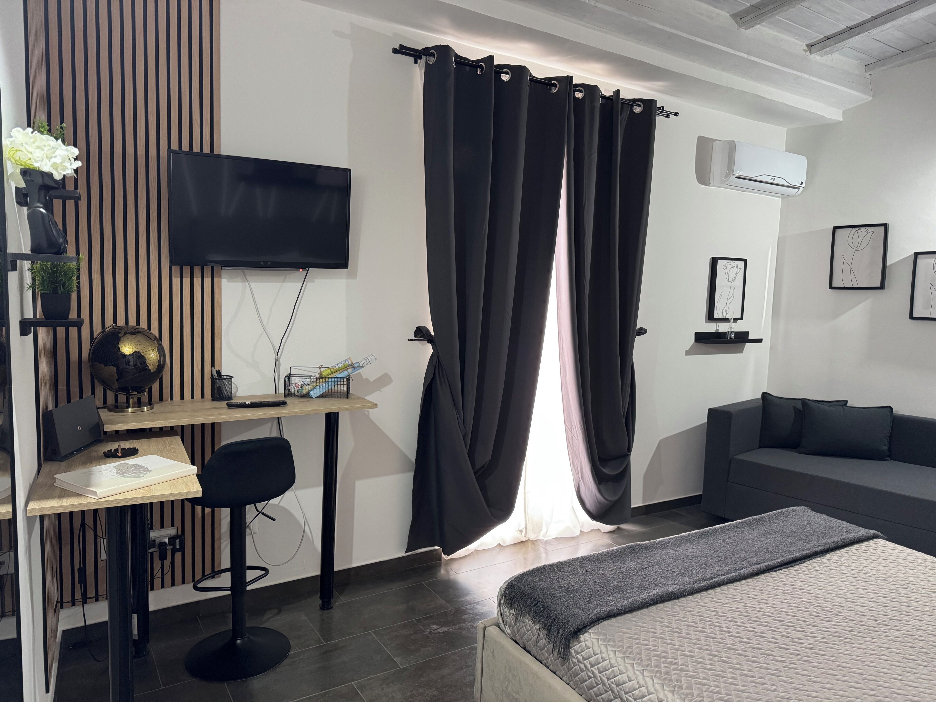 1 chambre, fer et planche à repasser, Wi-Fi, draps fournis