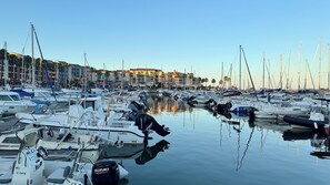 Marina - Mobilhome Dans le Camping 4 Del Mar Village a Argelès-sur-mer 500m de la Plage (Argelès-sur-Mer)