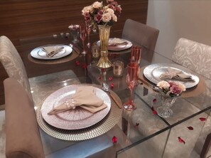 Dining - Lindo Village Duplex 3/4, para 6 pessoas, a 150 metros da Praia!  (Patamares Salvador)