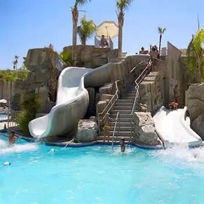 Piscine extérieure, piscine chauffée