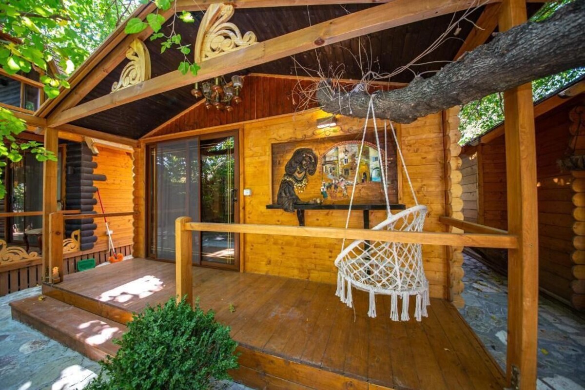 Chalet familiar | Escritorio, espacio para trabajar con laptop y wifi gratis 