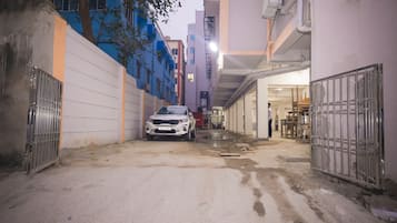 Estacionamiento gratis, valet parking gratis