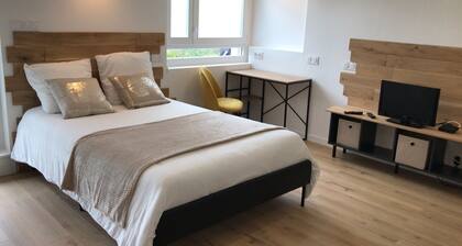 Studio 35 m2 Refait à Neuf