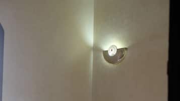 2 dormitorios, tabla de planchar con plancha, wifi y ropa de cama