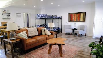 Smart TV, fireplace, video games, books