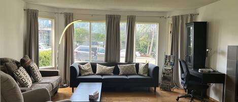 تلفزيون ذكي