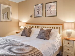 2 chambres, Wi-Fi gratuit, draps fournis