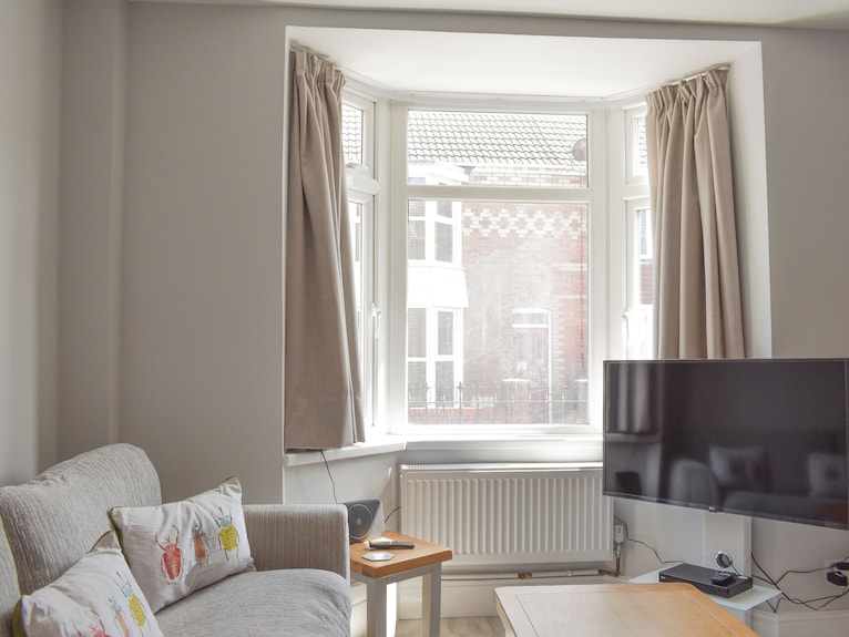 2 Bedroom Accommodation In Weymouth - Weymouth, UK