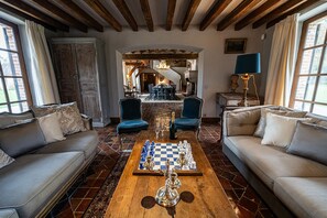 Interior - Villa de lux Avec Piscine Intérieure Chauffée 1h30 de Paris (Nouan-le-Fuzelier)