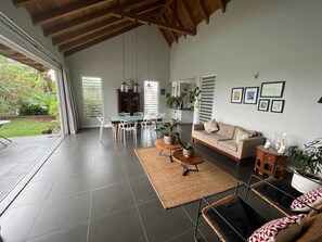 Interior - Villa Avec Piscine, 5 Minutes à Pied de la Plage (Albion)