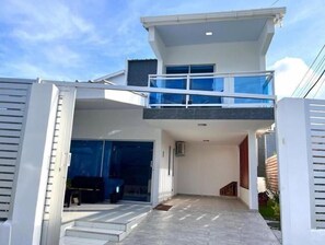 Exterior detail - ATLANTIS CASA BOUTIQUE , con jacuzzi cerca de la playa (San Andrés)