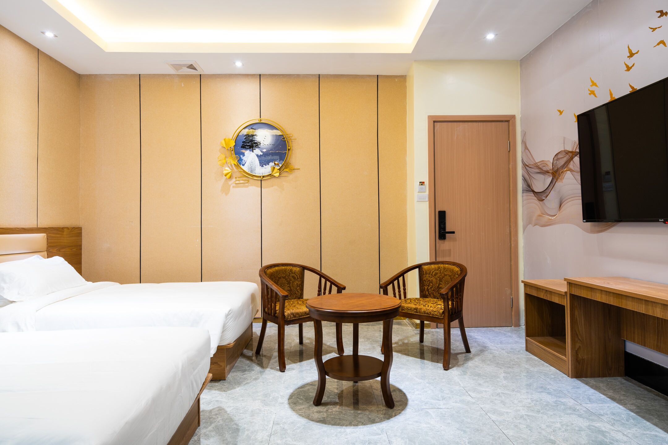 Photo - Home me Hotel Makati